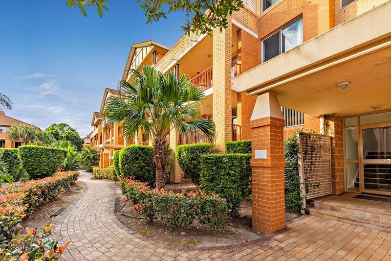 19–21 George Street, North Strathfield, a three-storey brick apartment complex